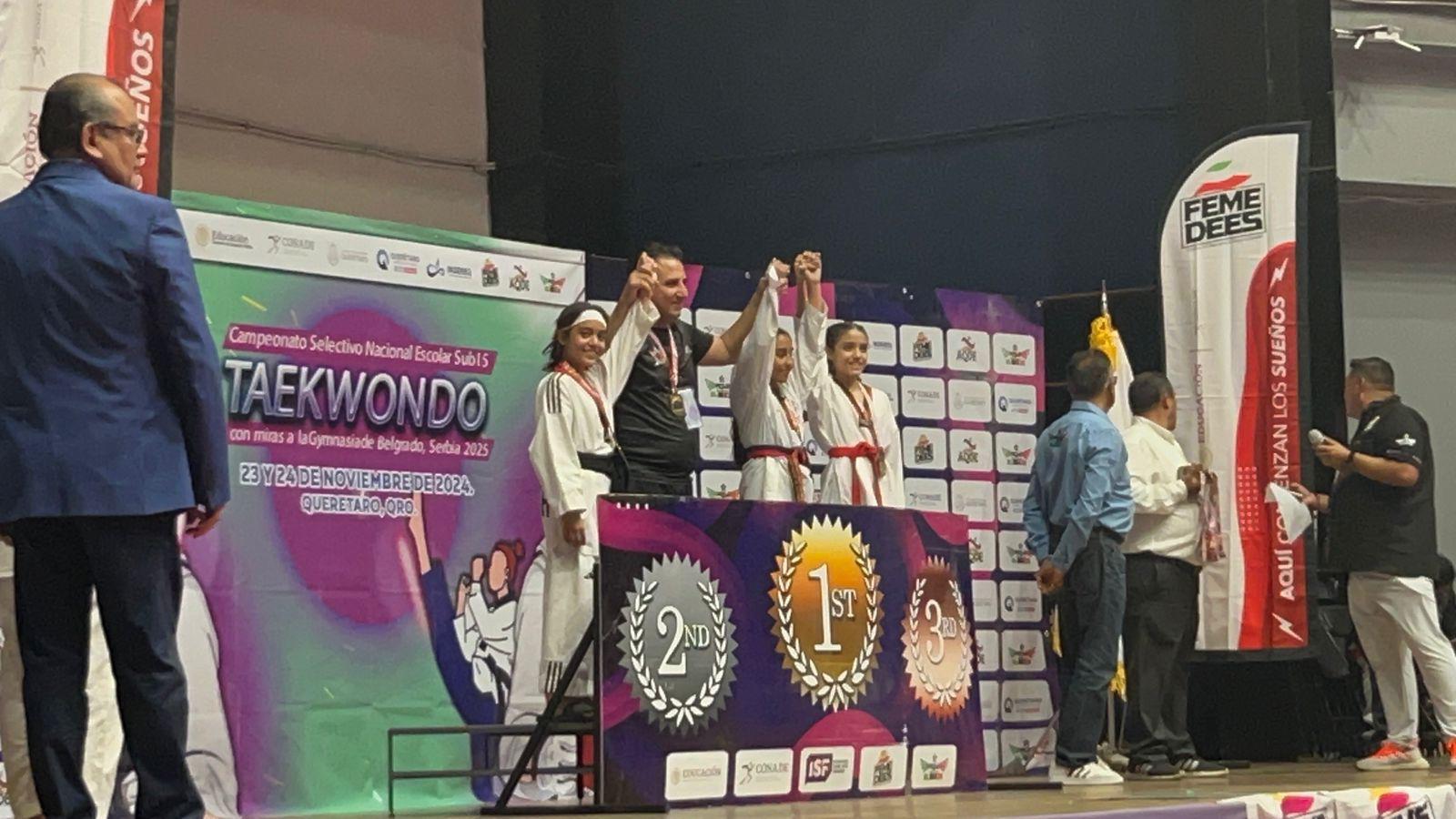 $!A sus 13 años, Nahomi Apodaca Ramírez ha emergido como una prometedora atleta de taekwondo, no solo en Coahuila, sino en México.