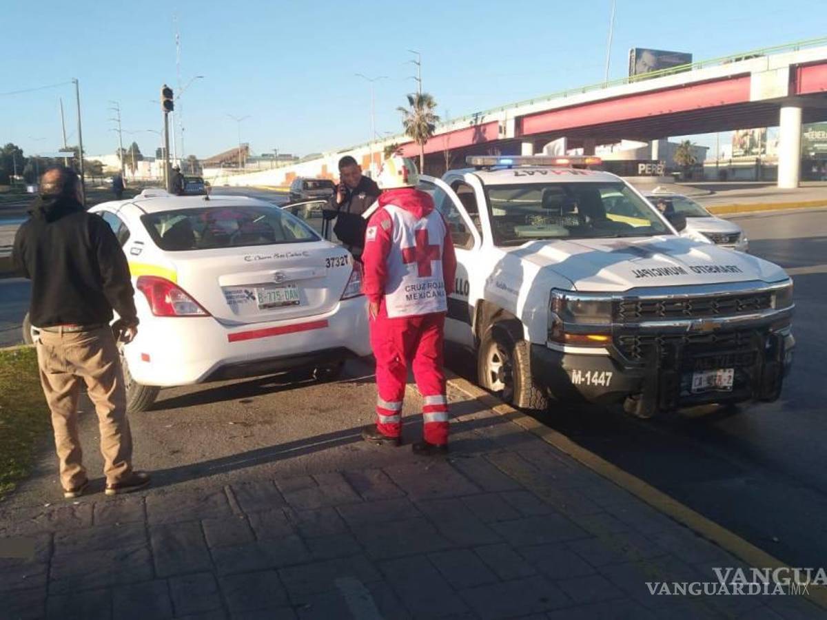 $!El Mustang señalado se dio a la fuga.