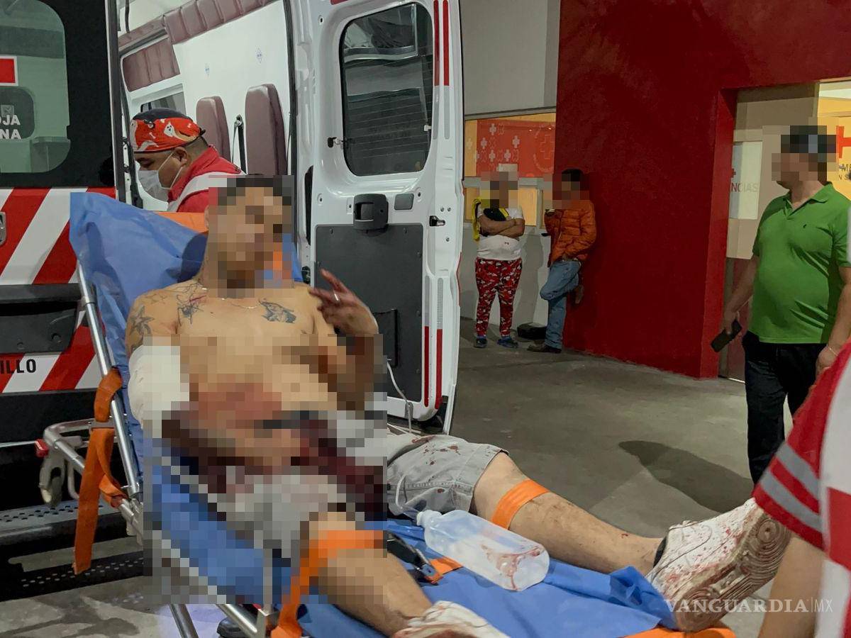 $!Los heridos fueron trasladados de urgencia al Hospital General tras recibir atención inicial en la Cruz Roja.