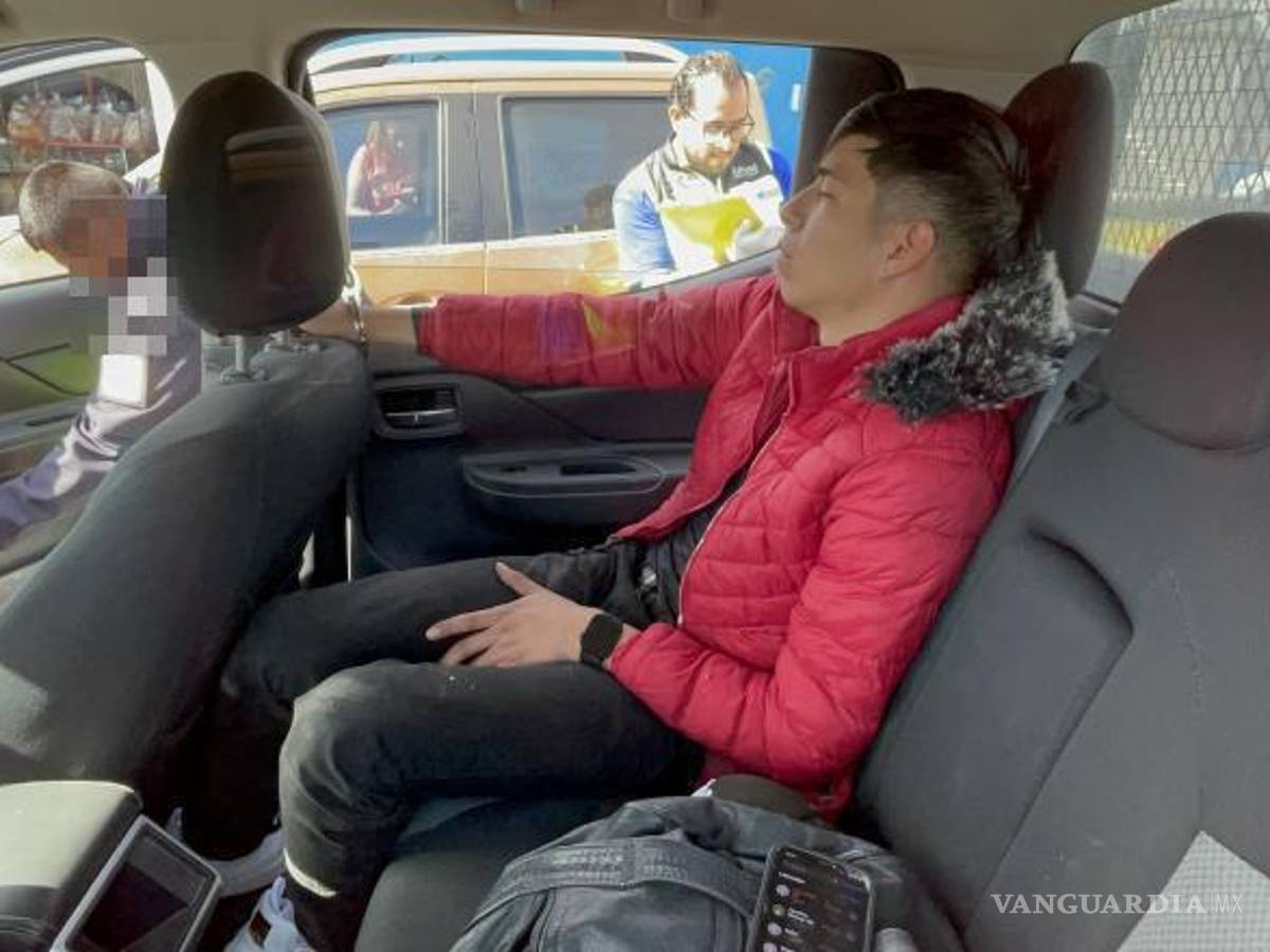 $!Mario Osiel López, conductor de la motocicleta, fue detenido en el lugar tras ser encontrado en aparente estado de ebriedad.