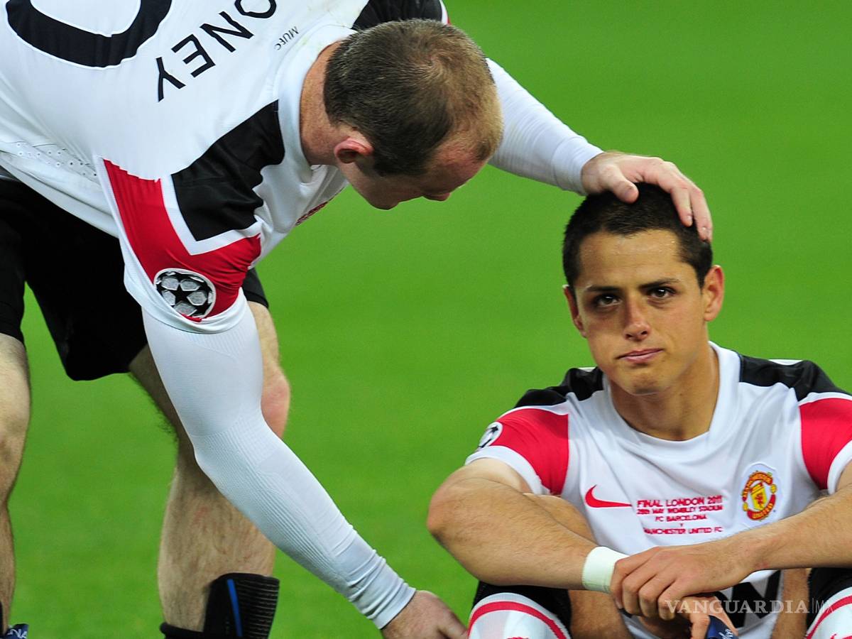$!Wayne Rooney extraña al 'Chicharito' como compañero de equipo