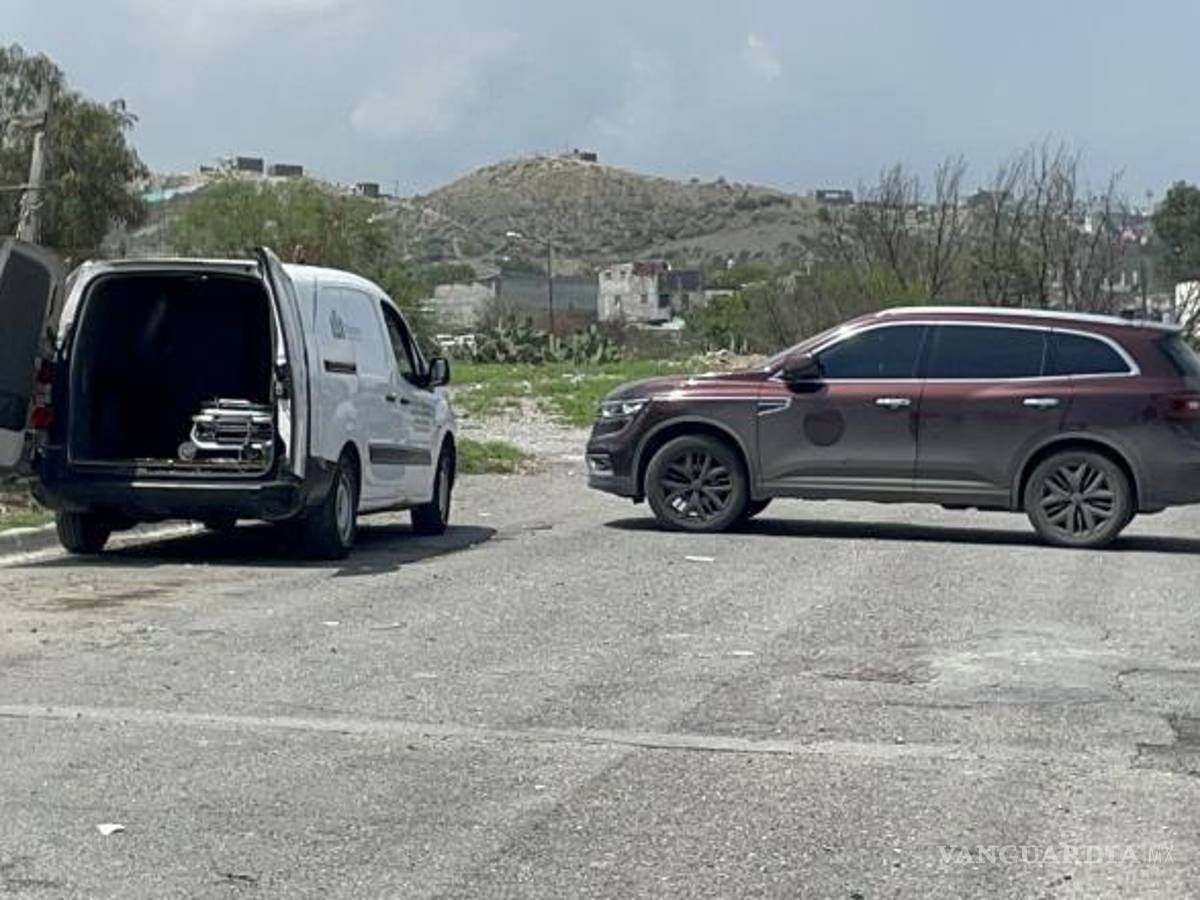 $!Elementos de la Fiscalía realizaron las diligencias en el lugar del fallecimiento.