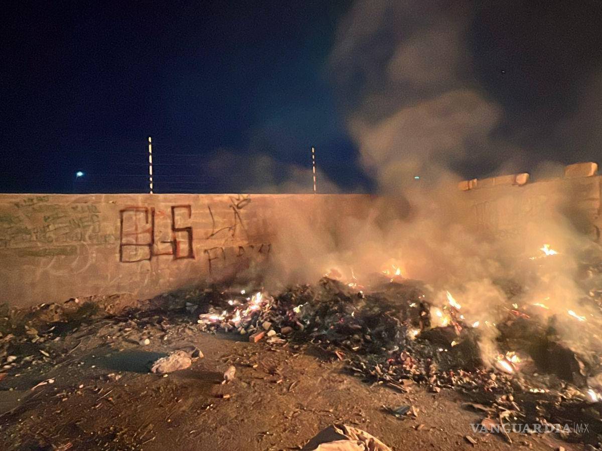 $!Los bomberos llegaron en minutos y sofocaron las llamas antes de que causaran mayores daños.