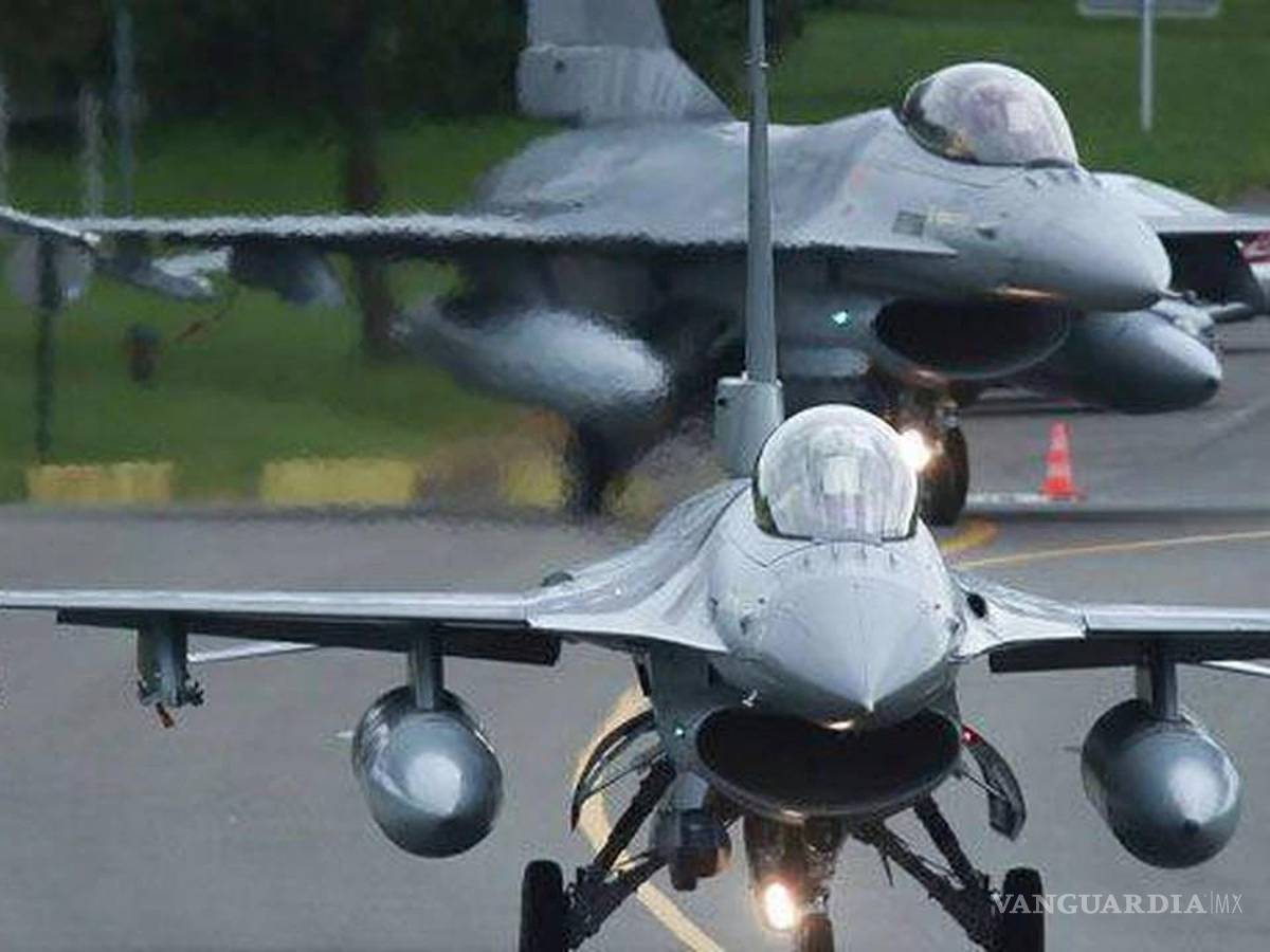 $!Ya tenía tiempo que Ucrania había solicitado que le facilitaran aviones F-16.