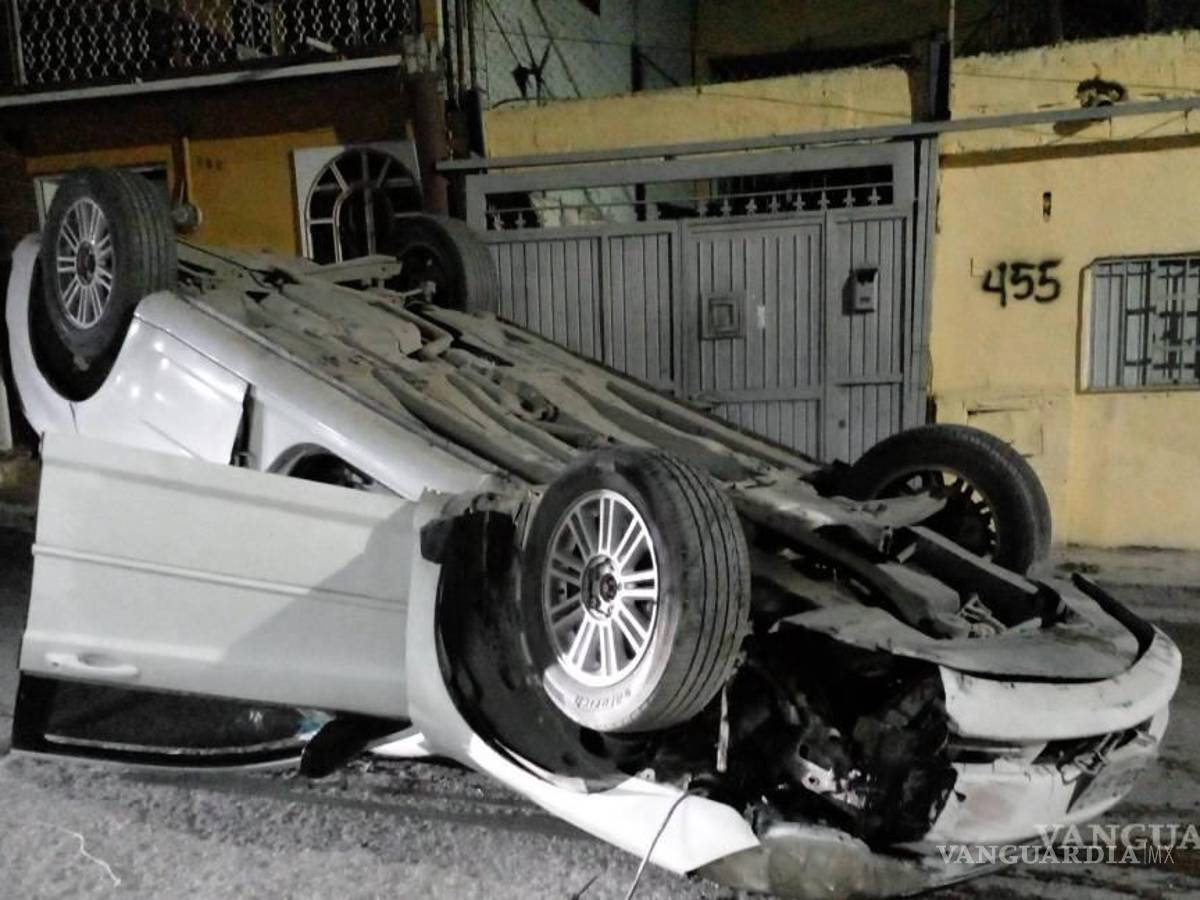 $!El conductor argumentó que lo venían persiguiendo.