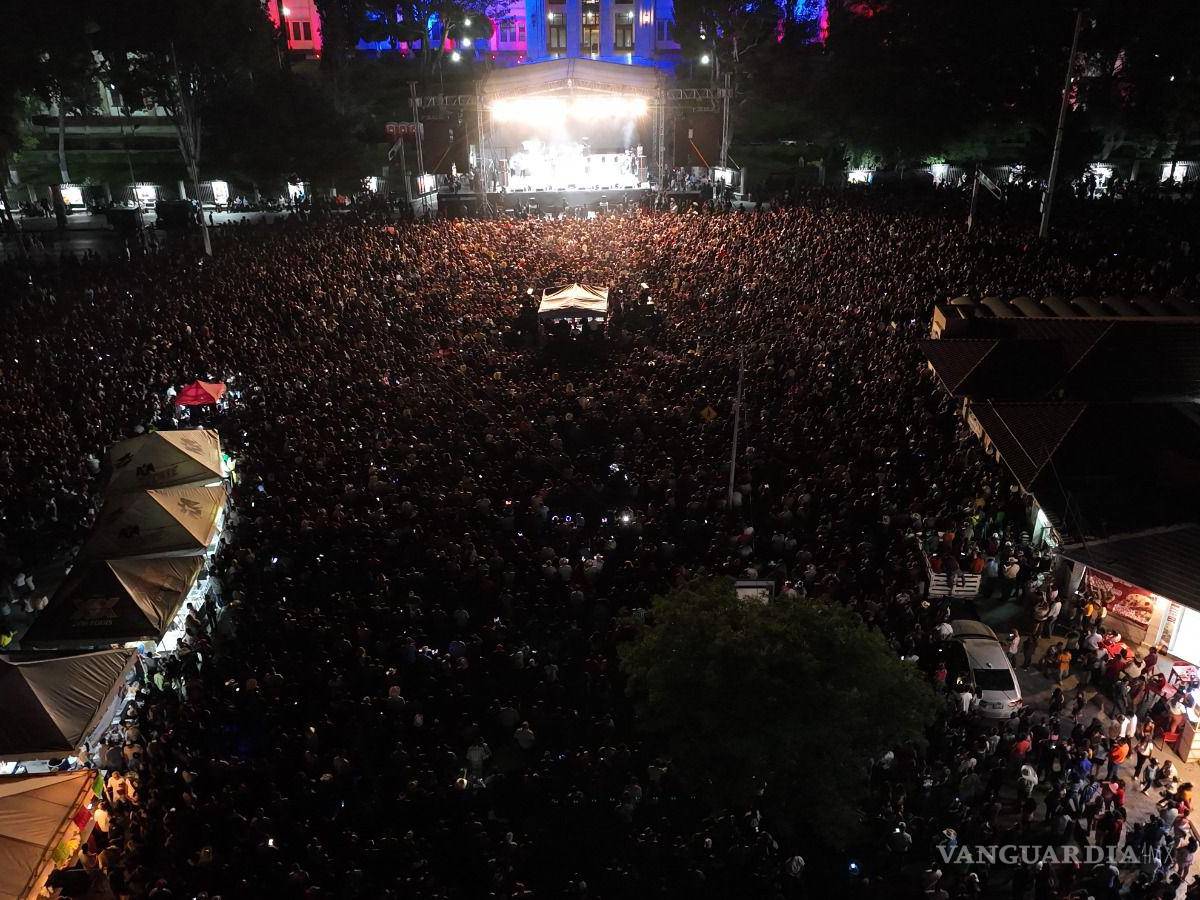$!El jueves 14 de septiembre, a partir de las 10:00 a.m., se cerrará al tránsito vehicular el bulevar Venustiano Carranza desde la calle Chiapas hasta la calle Reynosa, en ambos sentidos como parte de los preparativos para el concierto.