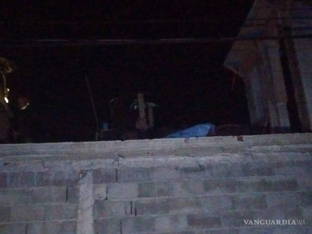 $!Elementos de la Policía Municipal fueron las primeras en llegar al lugar y quienes tomaron conocimiento de los hechos. FOTO: YAEL MTZ.