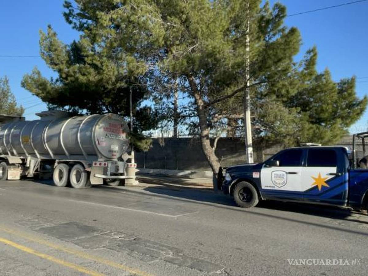 $!Policías estatales aseguraron la unidad en el kilómetro 10 de la Saltillo–Torreón.