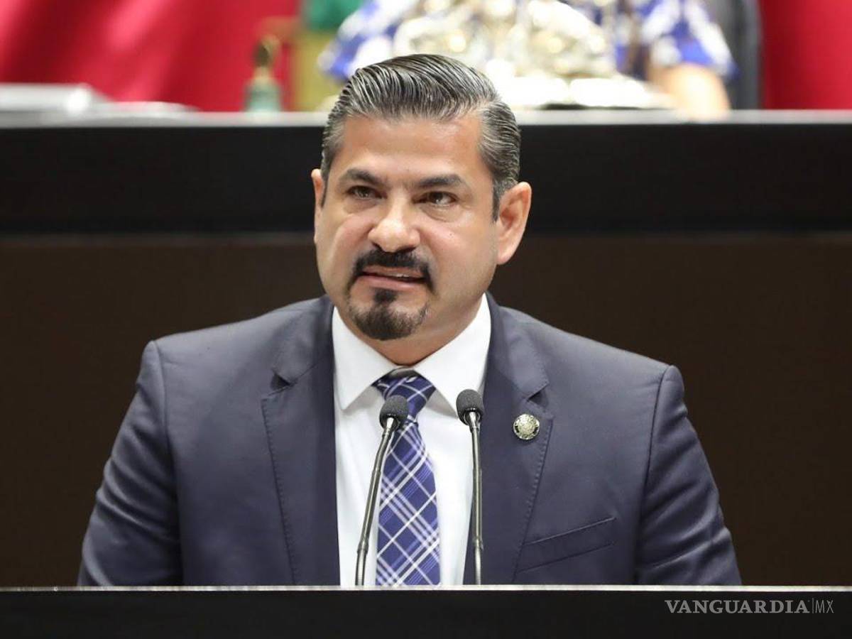 $!Shamir Fernández, quien brincó del PRI a Morena, también tiene dos iniciativas planteadas.