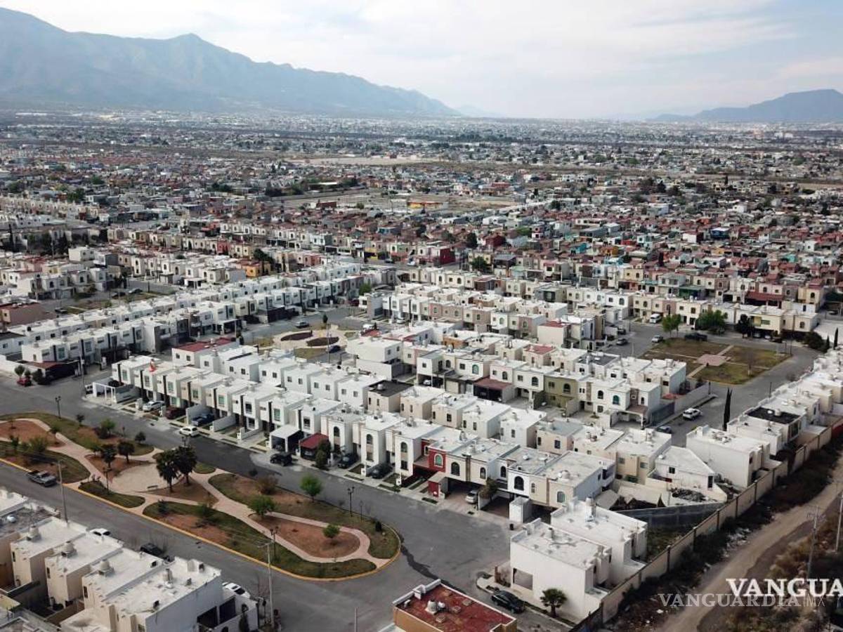 $!Para alguien que quiera obtener un crédito de Infonavit para una casa en Saltillo con los precios actuales, requiere ganar más de 46 mil pesos al mes.