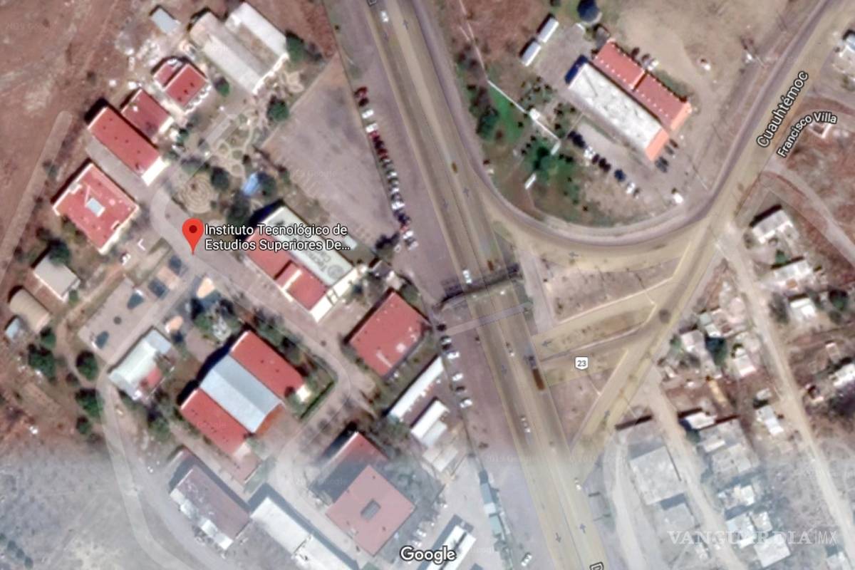 Vuelcan empleados del DIF Coahuila