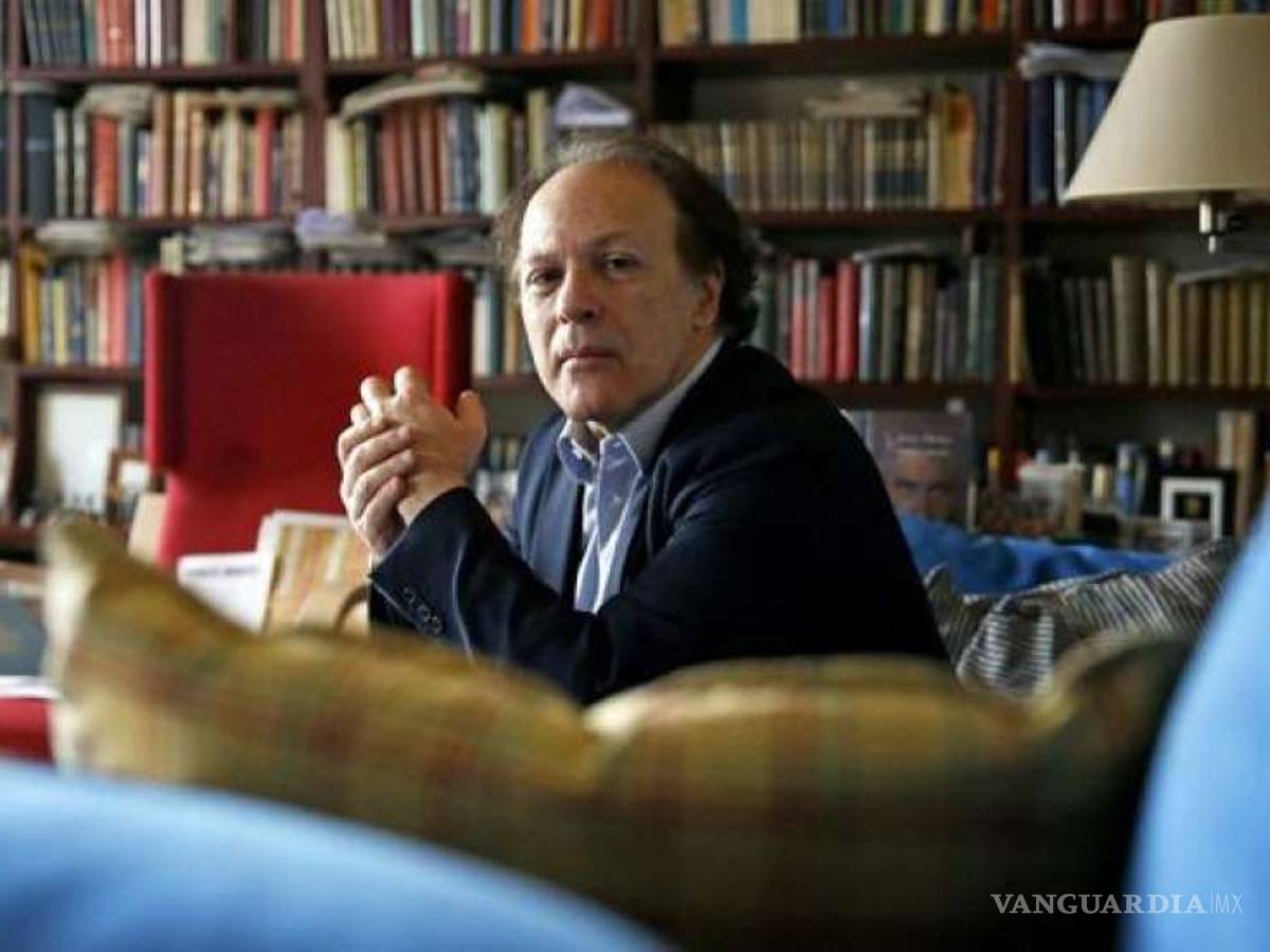 $!Termina Javier Marías su nueva novela, "Berta Isla", la crónica de una espera