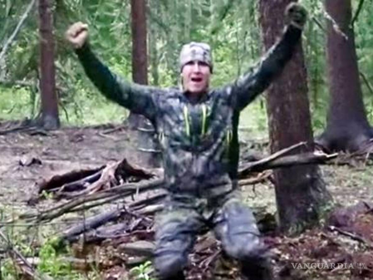 $!Le pone una trampa a oso hambriento y lo mata con una jabalina; ahora lo amenazan de muerte