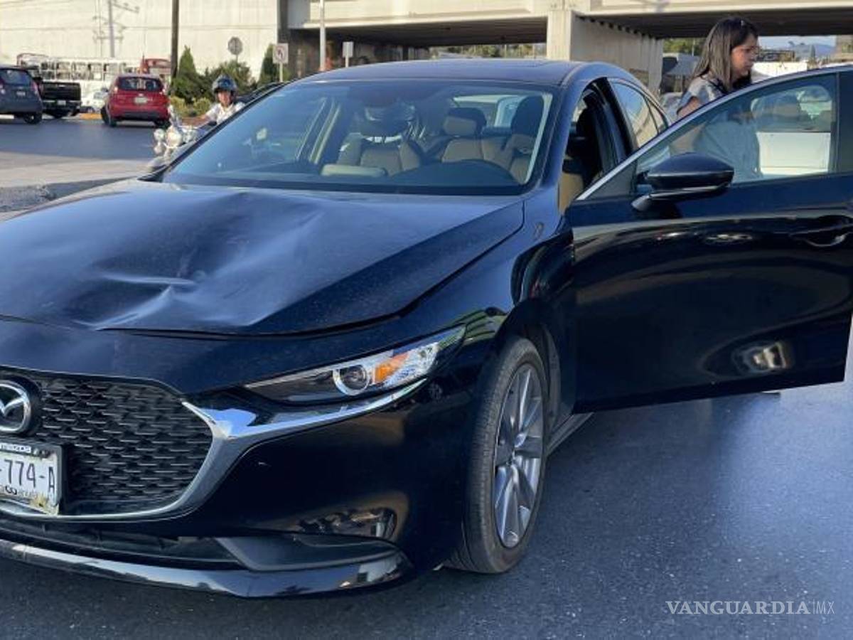 $!La conductora del Mazda dijo no haber visto a la menor.