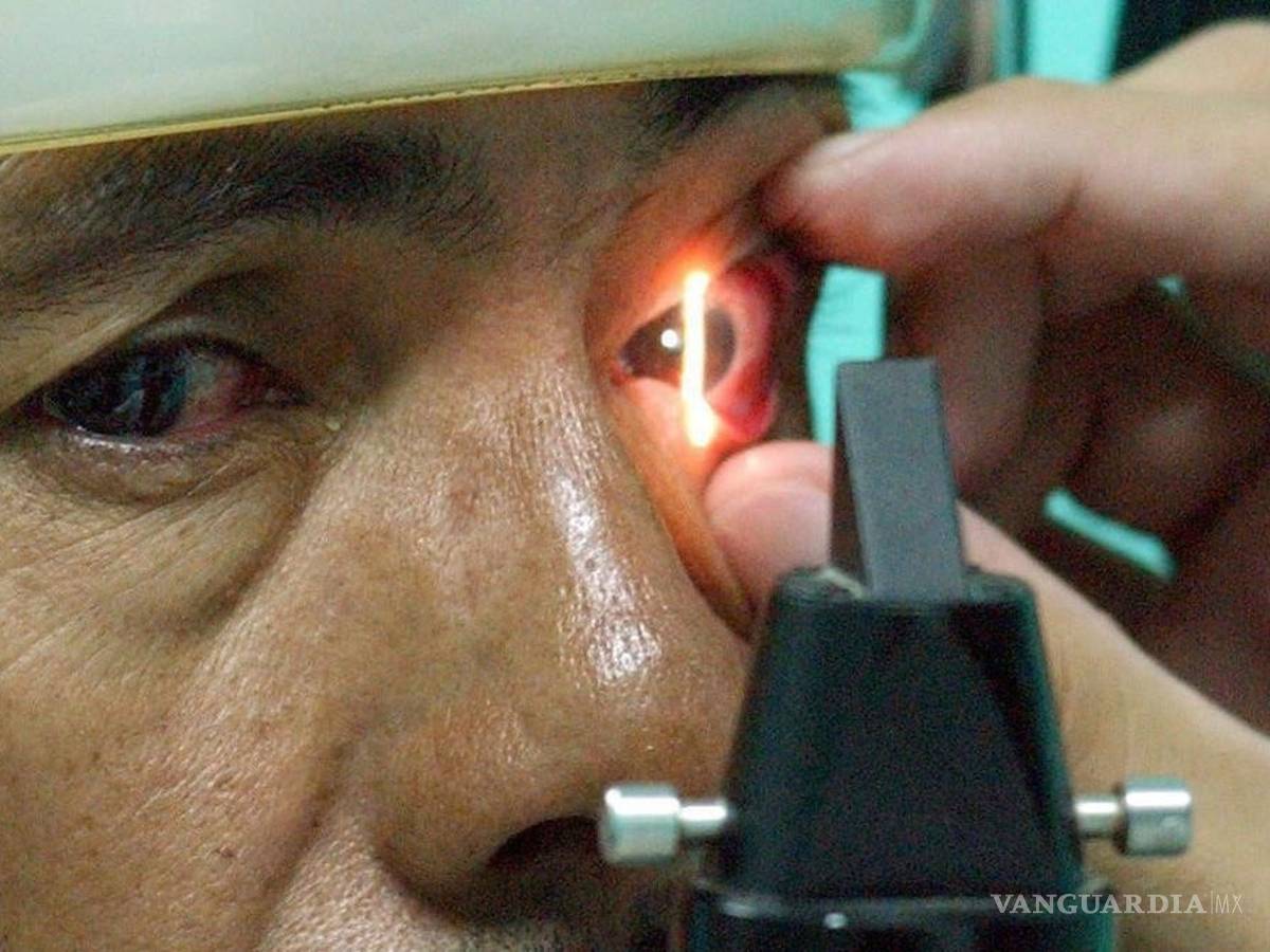 $!Mexicanos crean microválvula que ayudaría a reducir riesgos de glaucoma