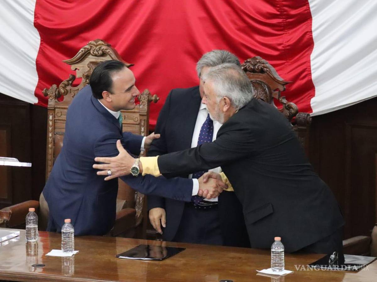 $!Autoridades presentes reiteraron su compromiso con la Universidad.