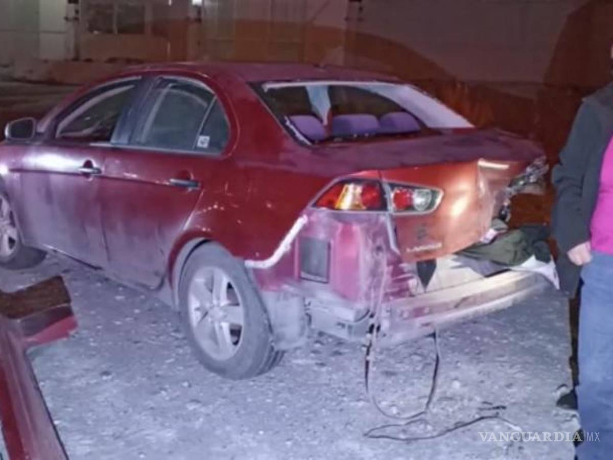 $!Según las autoridades, el conductor del Chevrolet Cavalier fue señalado como el responsable del choque.