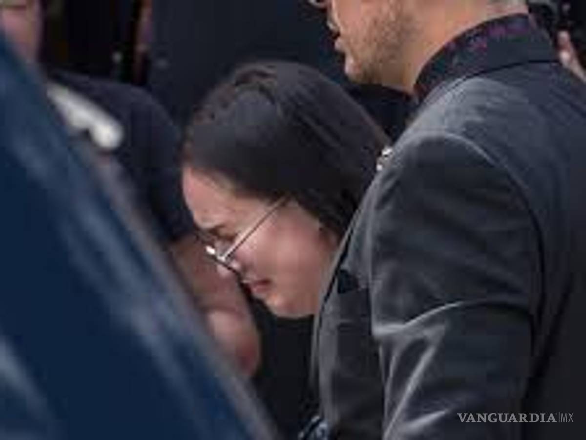 $!Hermanas de Sarita estafaron a José José y por eso no aparecieron en el funeral