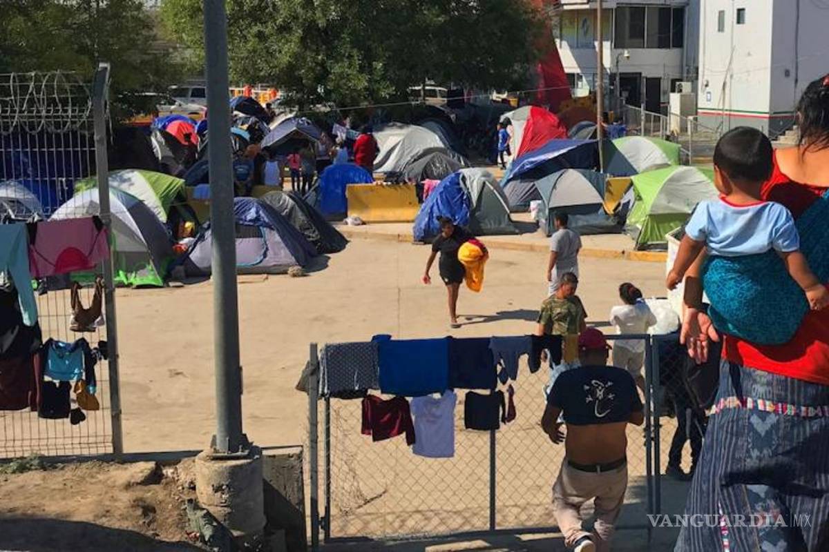 Acaba Estados Unidos con programa de migración de Trump “Permanezcan en México”