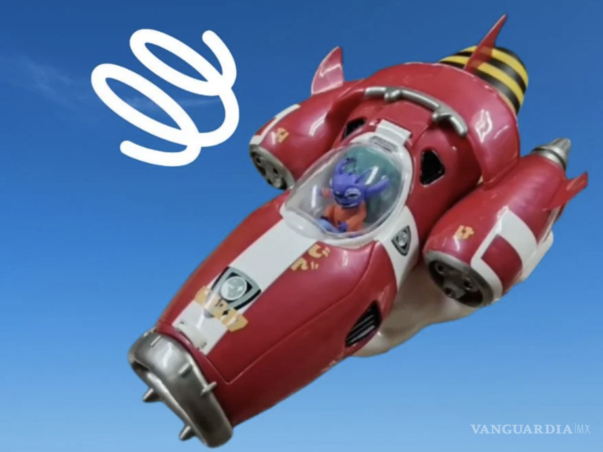 $!Cinemex presentó una palomera en forma de nave espacial roja, que estará disponible únicamente en combo con dos refrescos grandes.