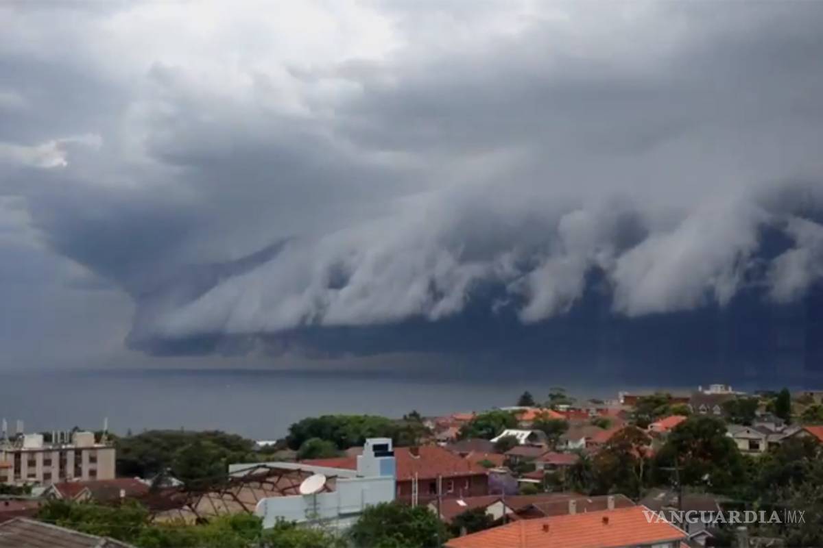 Captan nube “apocalíptica” en Australia