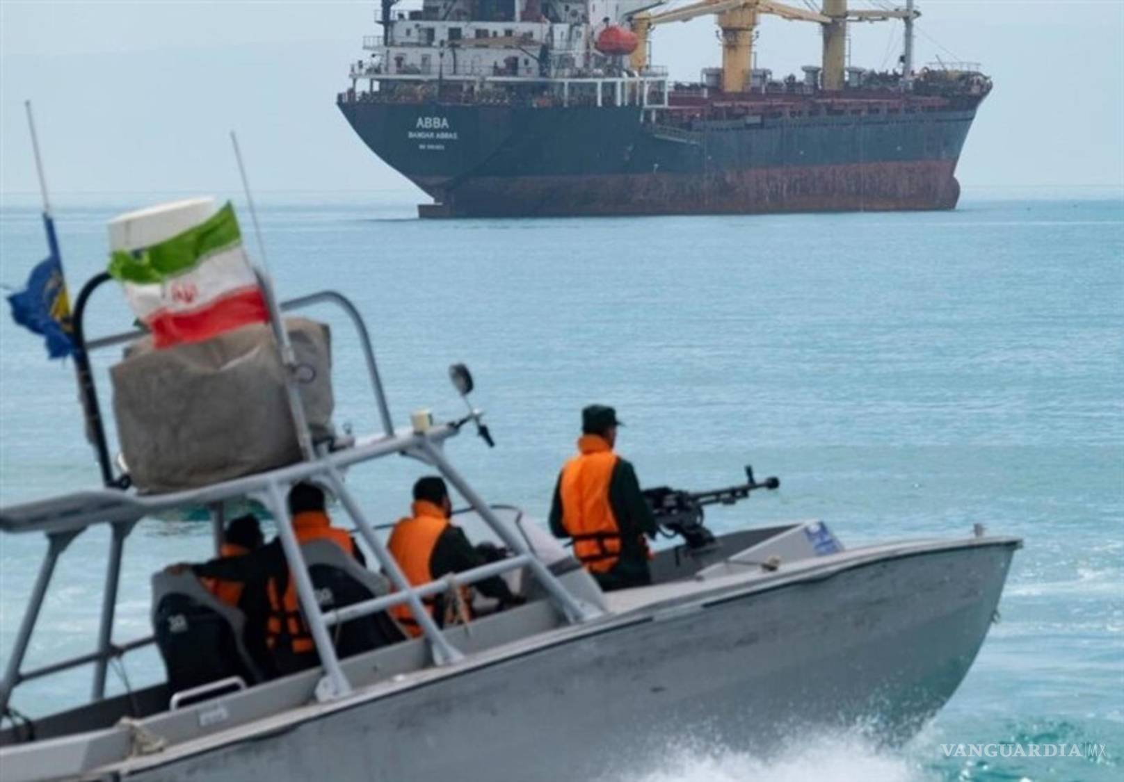 $!El Ejército iraní aseguró que las Fuerzas Armadas no cederán ni un ápice sobre el estrecho de Ormuz, después de queDonald Trump, anunciara el restablecimiento del cerco naval contra Irán.