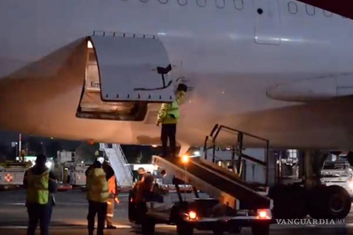 Llegan a México más de un millón de vacunas contra COVID-19 de AstraZeneca