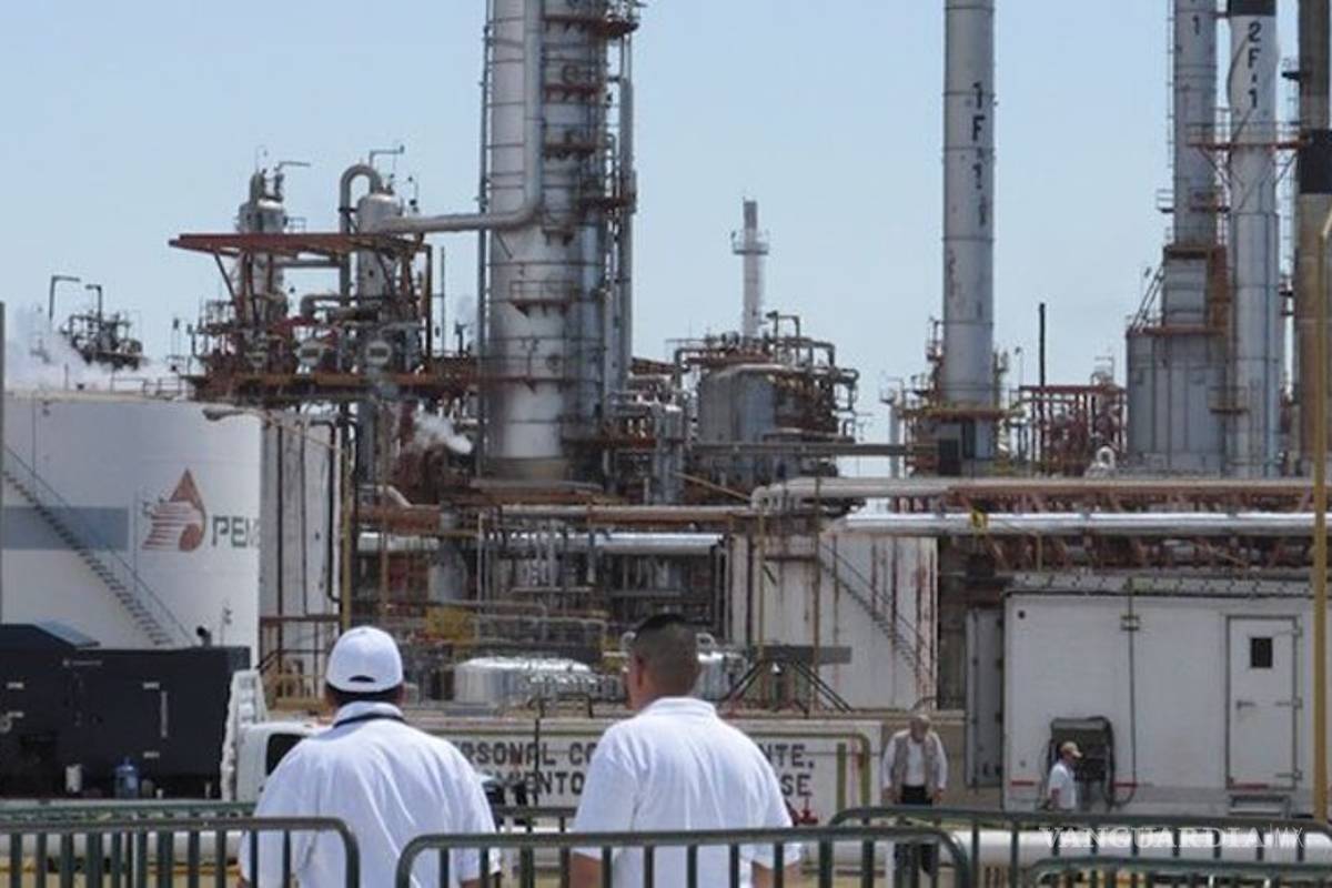 Empresas de refinería no tienen antecedentes de corrupción en México: AMLO