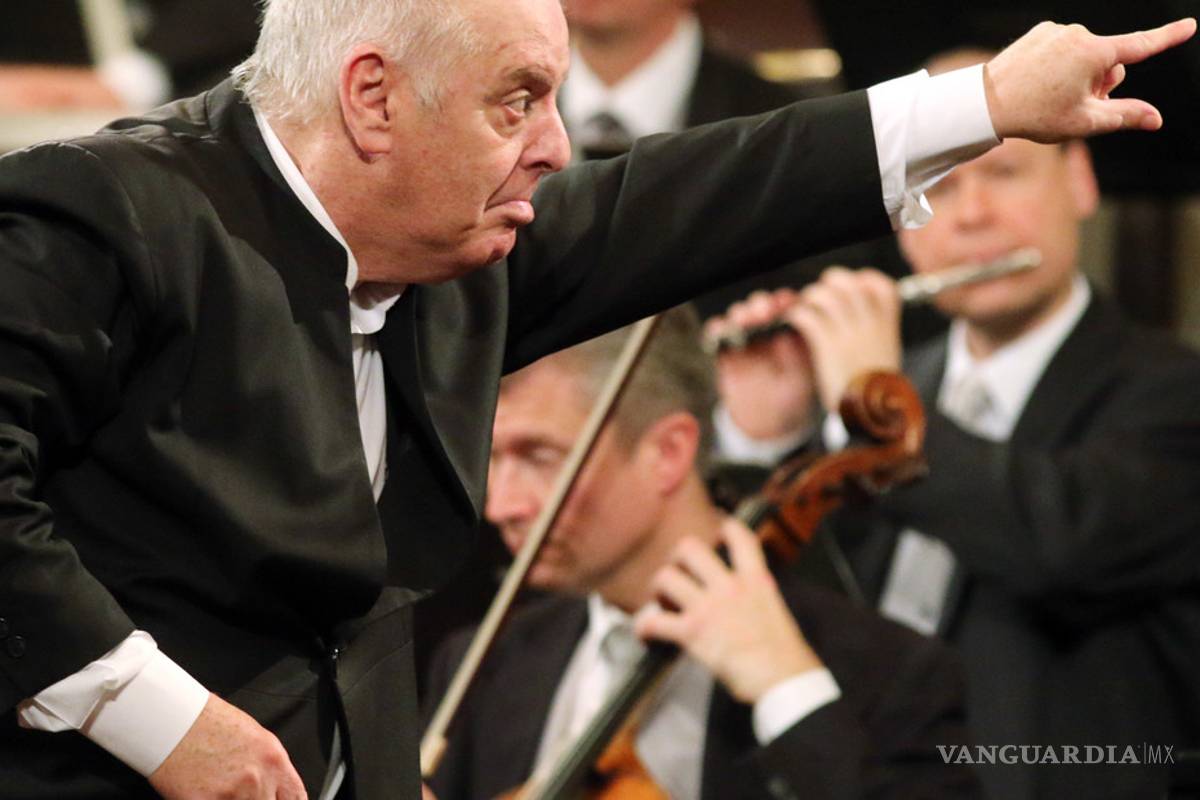 Daniel Barenboim celebra sus 70 años en los escenarios con un recital en Salzburgo