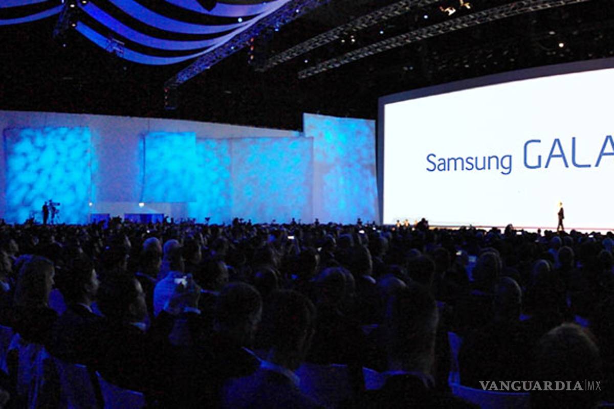 Dará Samsung dinero a sus clientes para ‘quedarse’