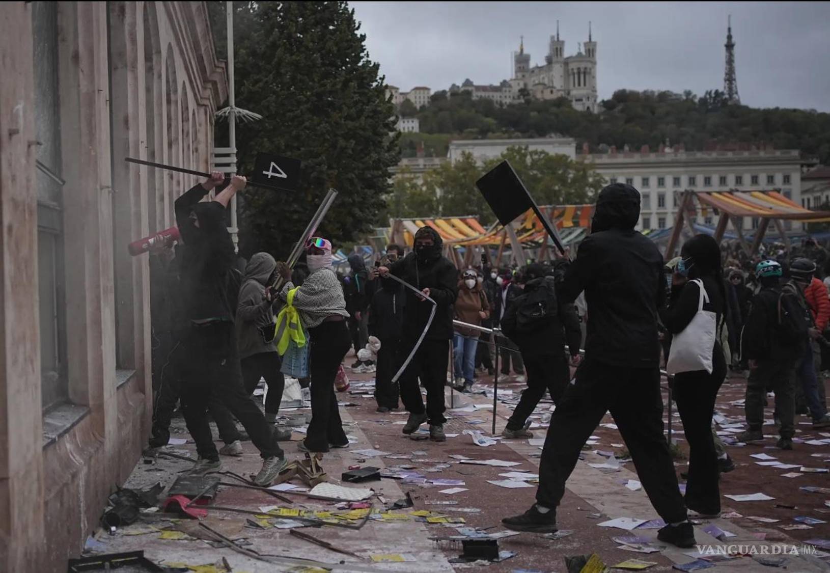 $!La intervención del mandatario estadounidense se enmarca en una línea discursiva que vincula la inmigración con la inseguridad y la pérdida de cohesión social.