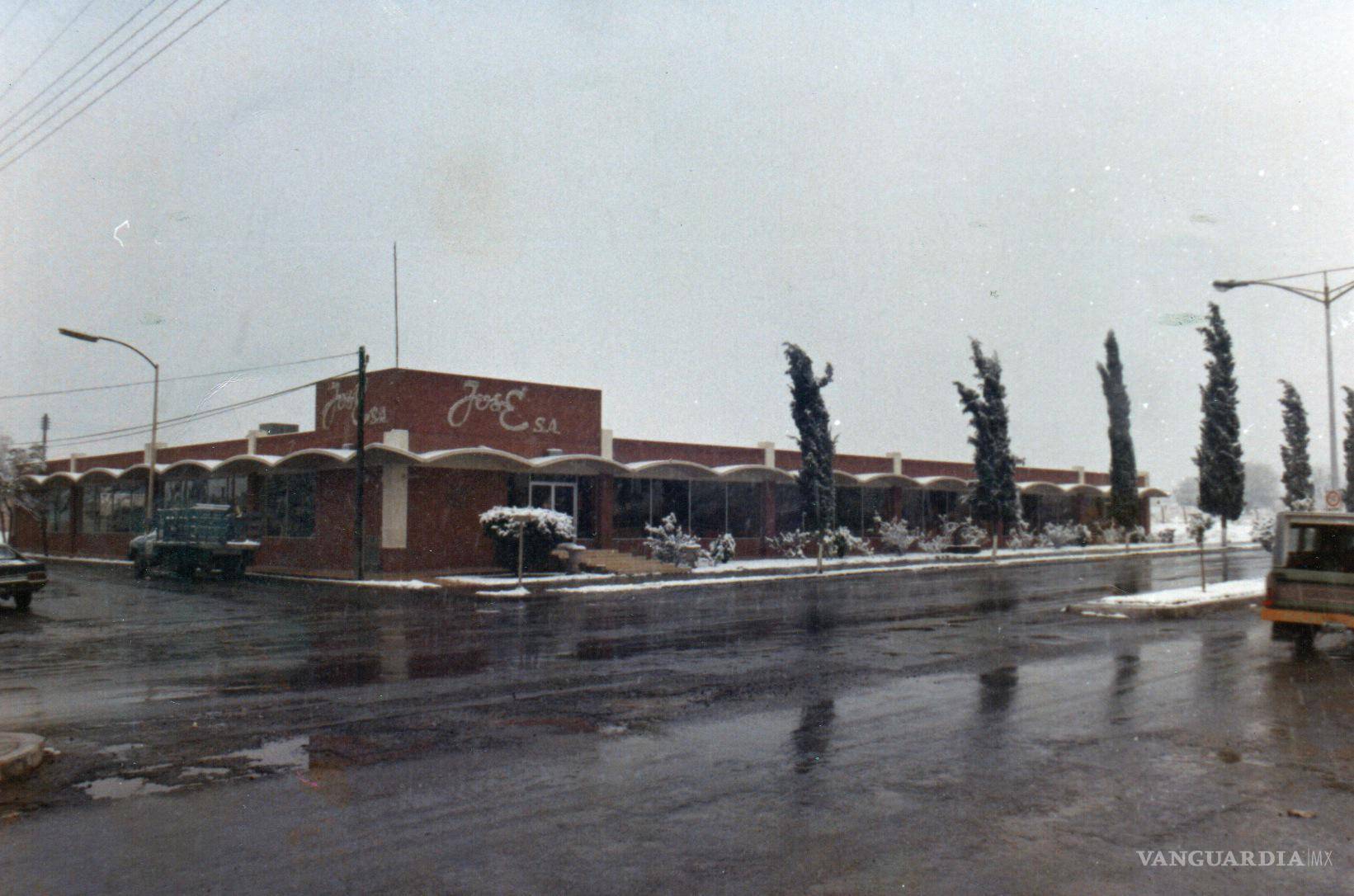 $!Muebles José nació en 1969 en el Boulevard Venustiano Carranza.