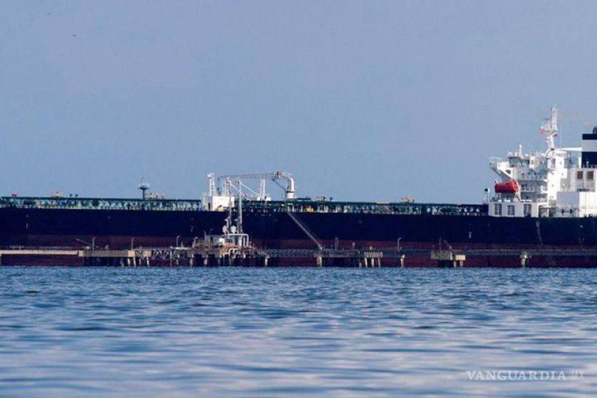 Intercepta Estados Unidos buque petrolero de Venezuela ‘más grande jamás incautado’