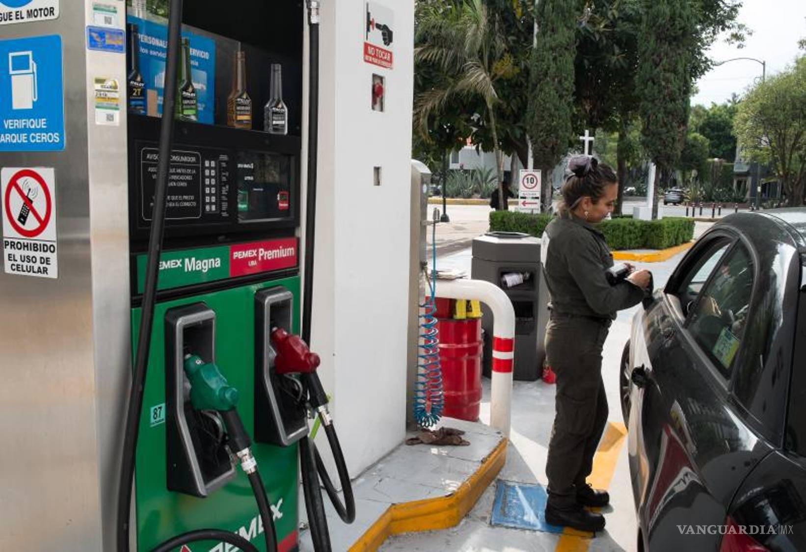 $!Lo ideal es sutir en gasolinerías de Pemex, Oxxo o Seven.