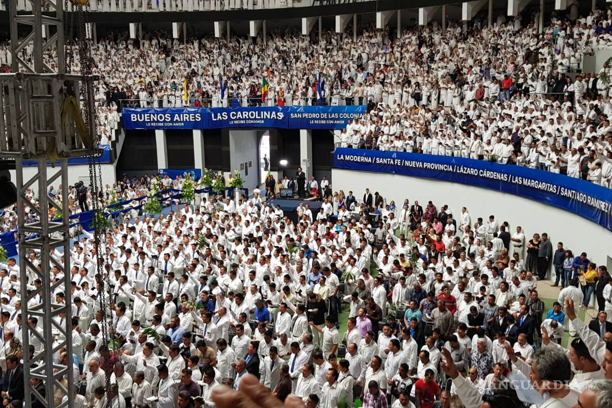 $!El apóstol de Jesucristo Naasón Joaquín García llama a guardar la unidad