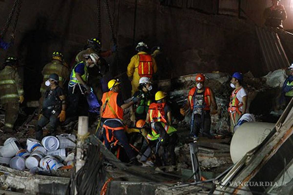 Irregularidades en construcción del edificio de Álvaro Obregón retrasan labores de rescate