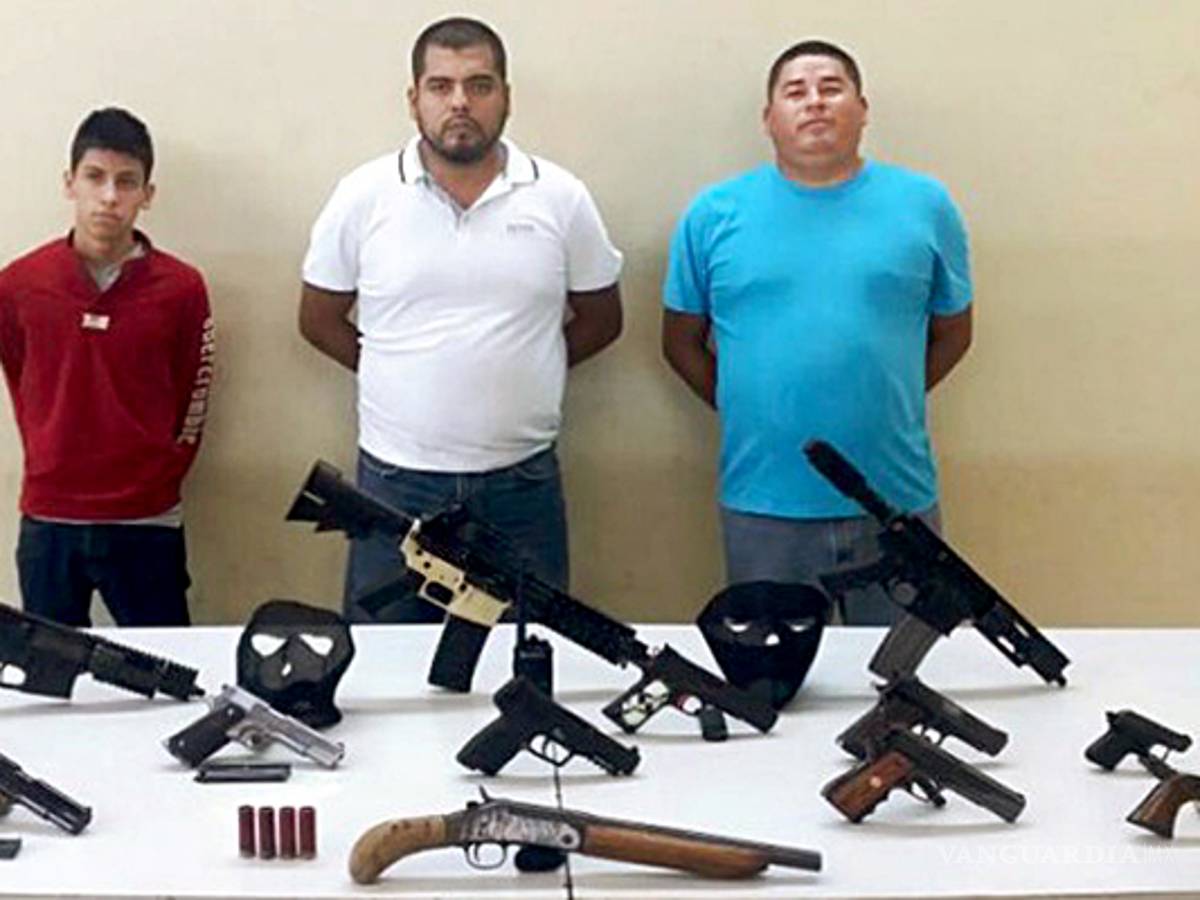 $!Estas son las armas que utilizan los cárteles de la droga en México: desde lanzacohetes... ¡hasta narcotanques!