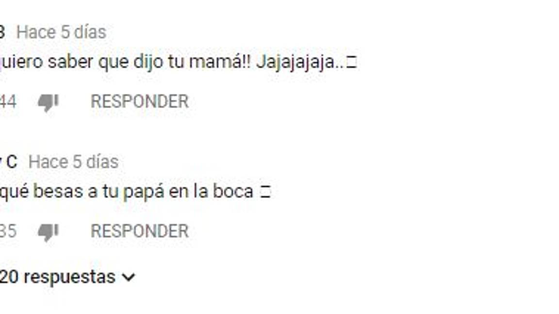 $!Beso en la boca entre 'Gomita' y su papá causa polémica en redes sociales