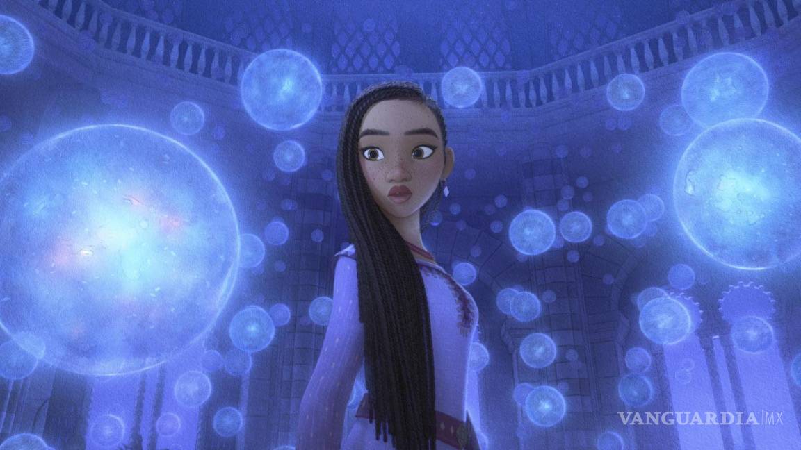 $!En esta imagen proporcionada por Disney, Asha con la voz de Ariana DeBose, en una escena de la película animada Wish.