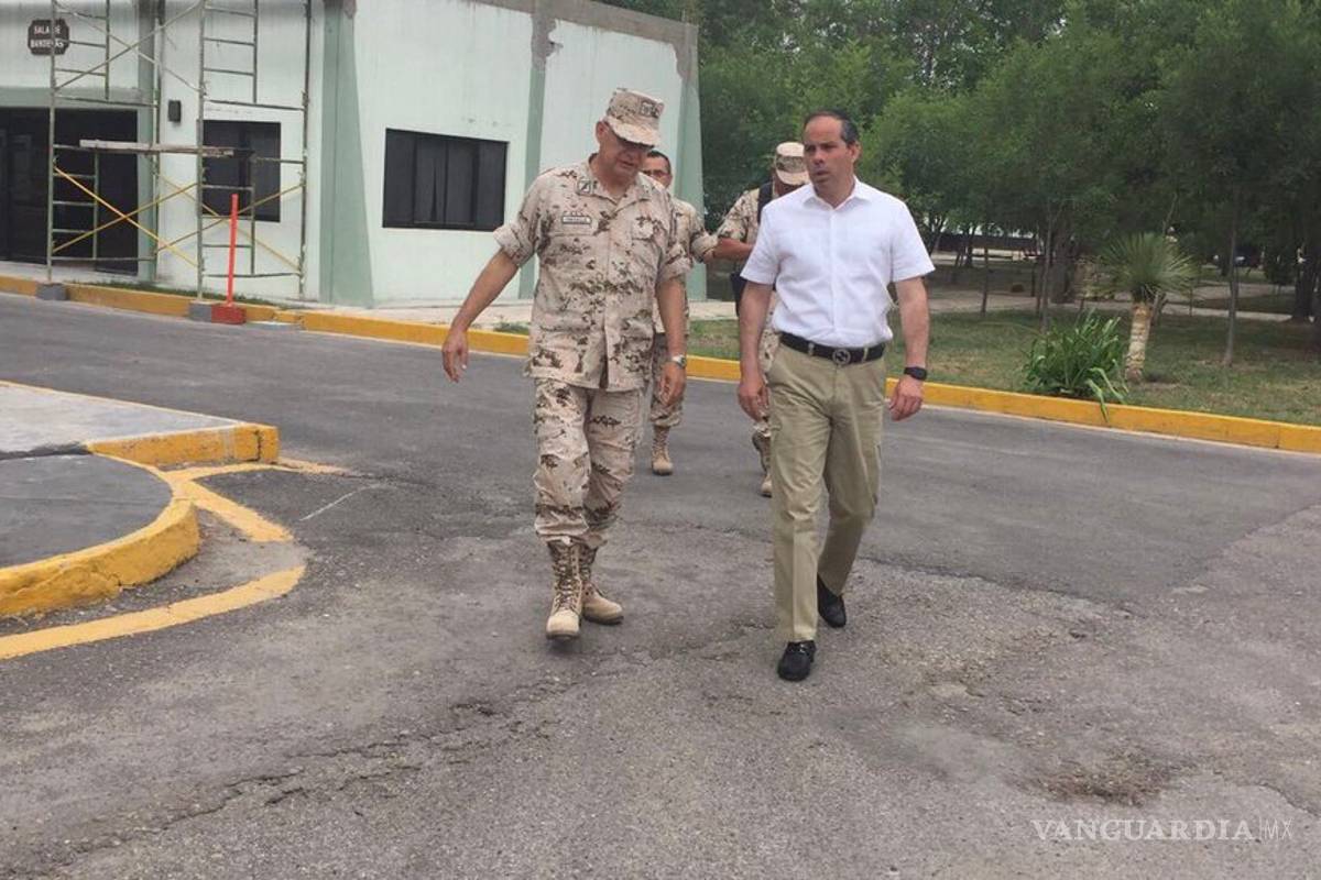 Supervisan instalación del centro de monitoreo de cámaras urbanas en Piedras Negras