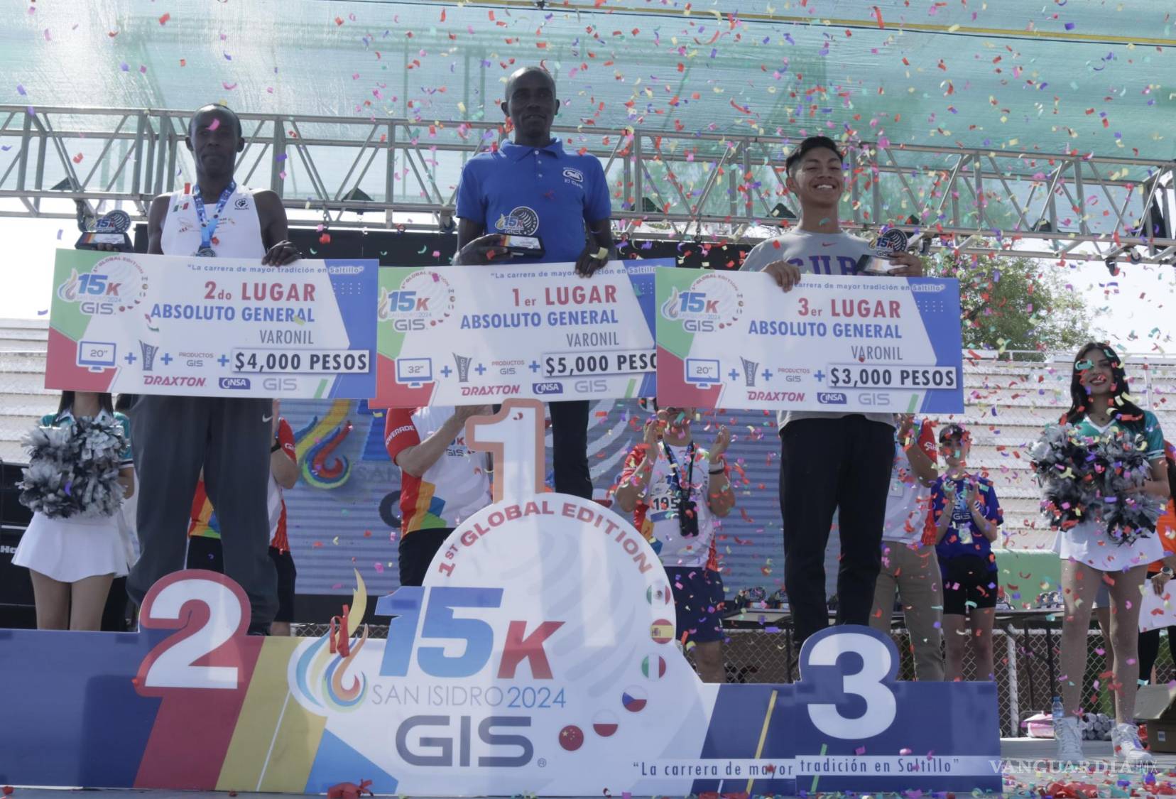 $!Los corredores lograron el objetivo de recorrer 15 kilómetros en las calles más importantes de la ciudad.