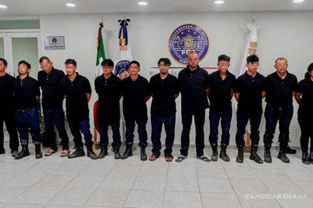 Suman 16 guatemaltecos detenidos con armas de alto poder en Tecpan, Guerrero