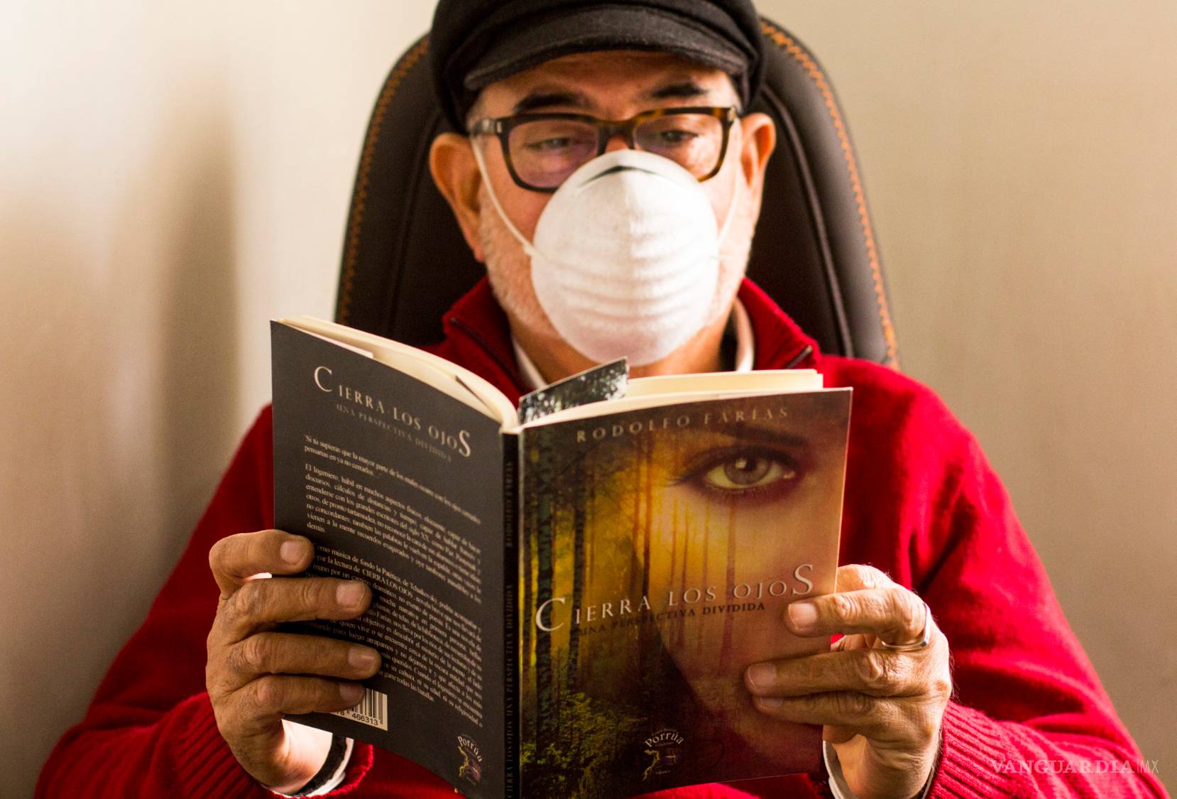 $!De la nariz al cerebro: neurólogo mexicano se adelanta a teoría sobre COVID-19 en su novela