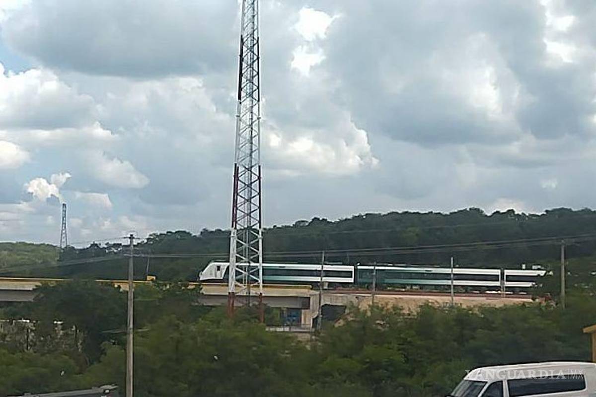 Arranca el Tren Maya con AMLO a bordo para primer recorrido de supervisión