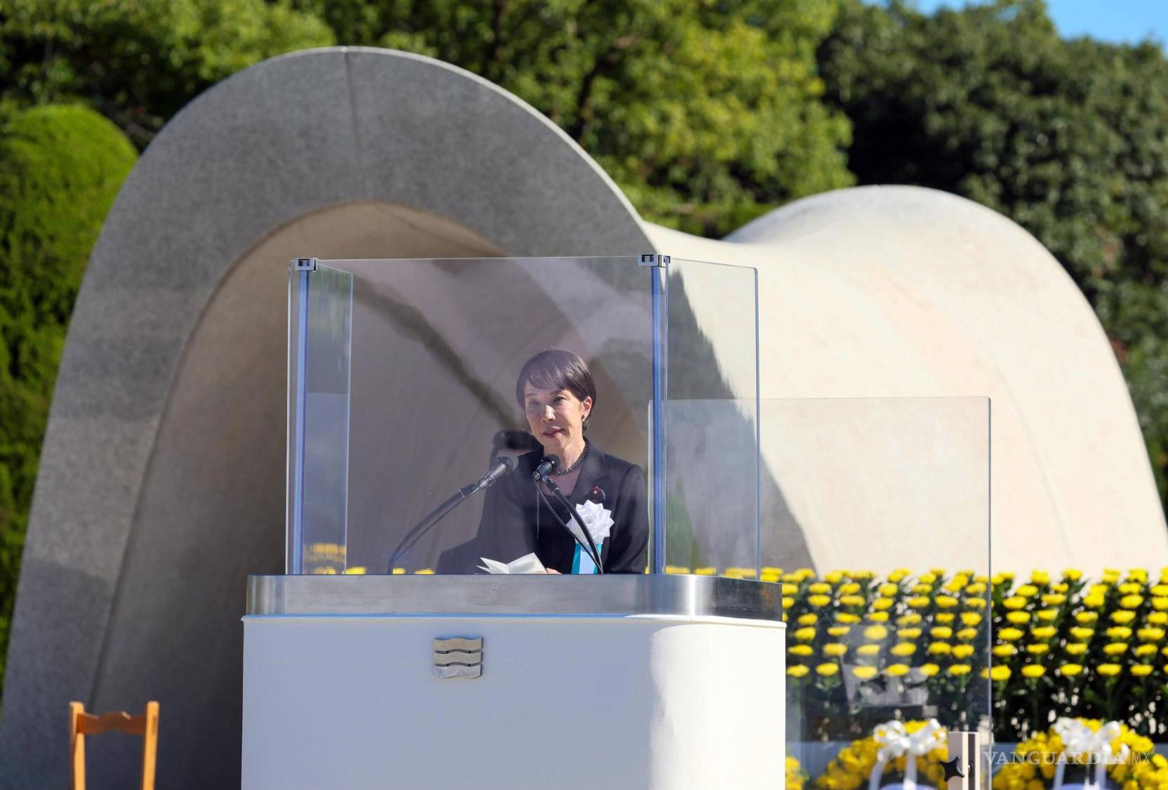 $!La primera ministra de Japón, Sanae Takaichi, en la ceremonia conmemorativa de la paz por el 81.º aniversario del bombardeo atómico de Hiroshima.