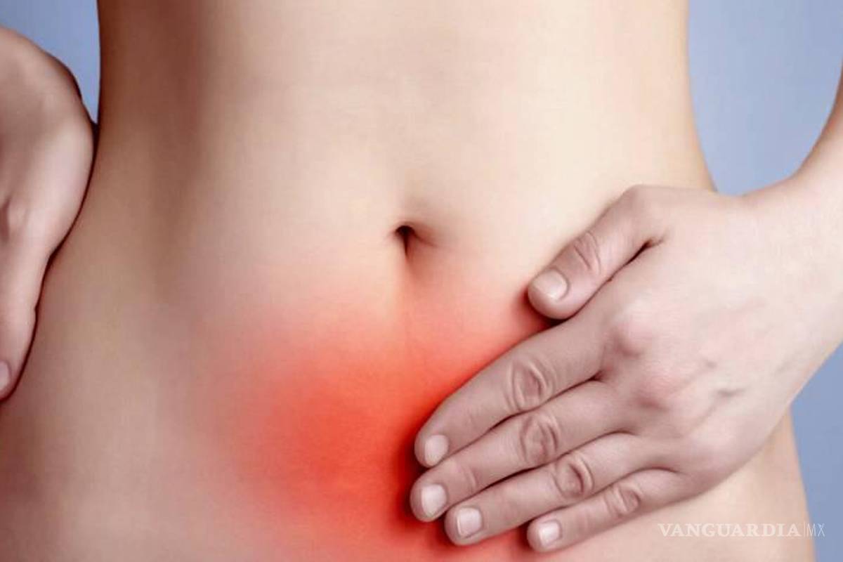 Expertos investigan relación entre vacunas COVID-19 y menstruación; datan cambios y efectos secundarios