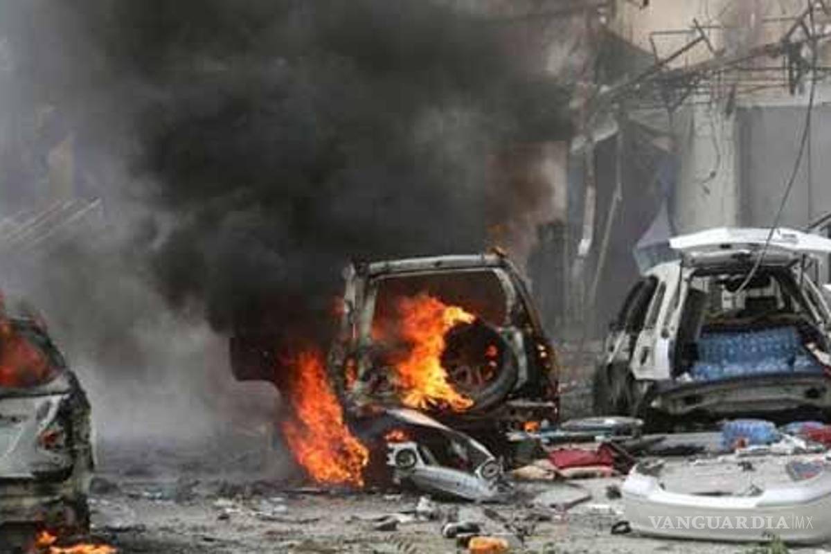 $!Baño de sangre deja bombazo y ataque armado a hotel en Somalia