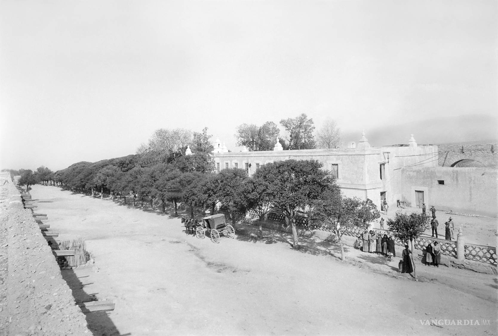 $!Aquí una imagen de lo que era la hoy calle Urdiñola.