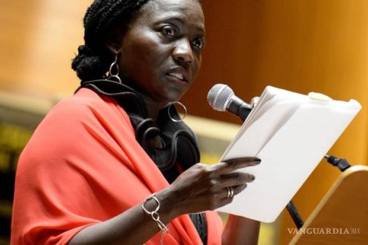 Artistas protestan con lecturas y música contra la cumbre del G20