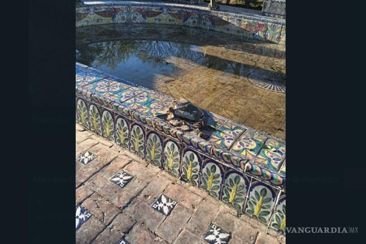 ¡Ya saltó otra! Continúa robo de ranas de bronce en la fuente de la Alameda de Saltillo